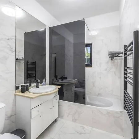 Sylisia By Carvoeiro (Lagoa)